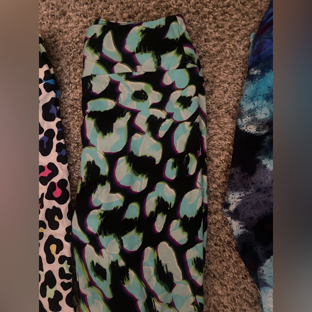 LuLa Roe Leggings